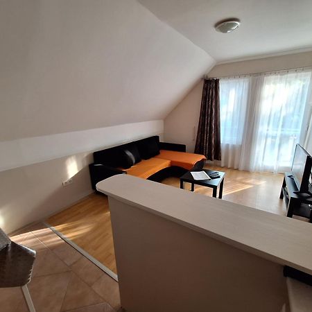 Margareta Apartman - Balatonlelle Εξωτερικό φωτογραφία