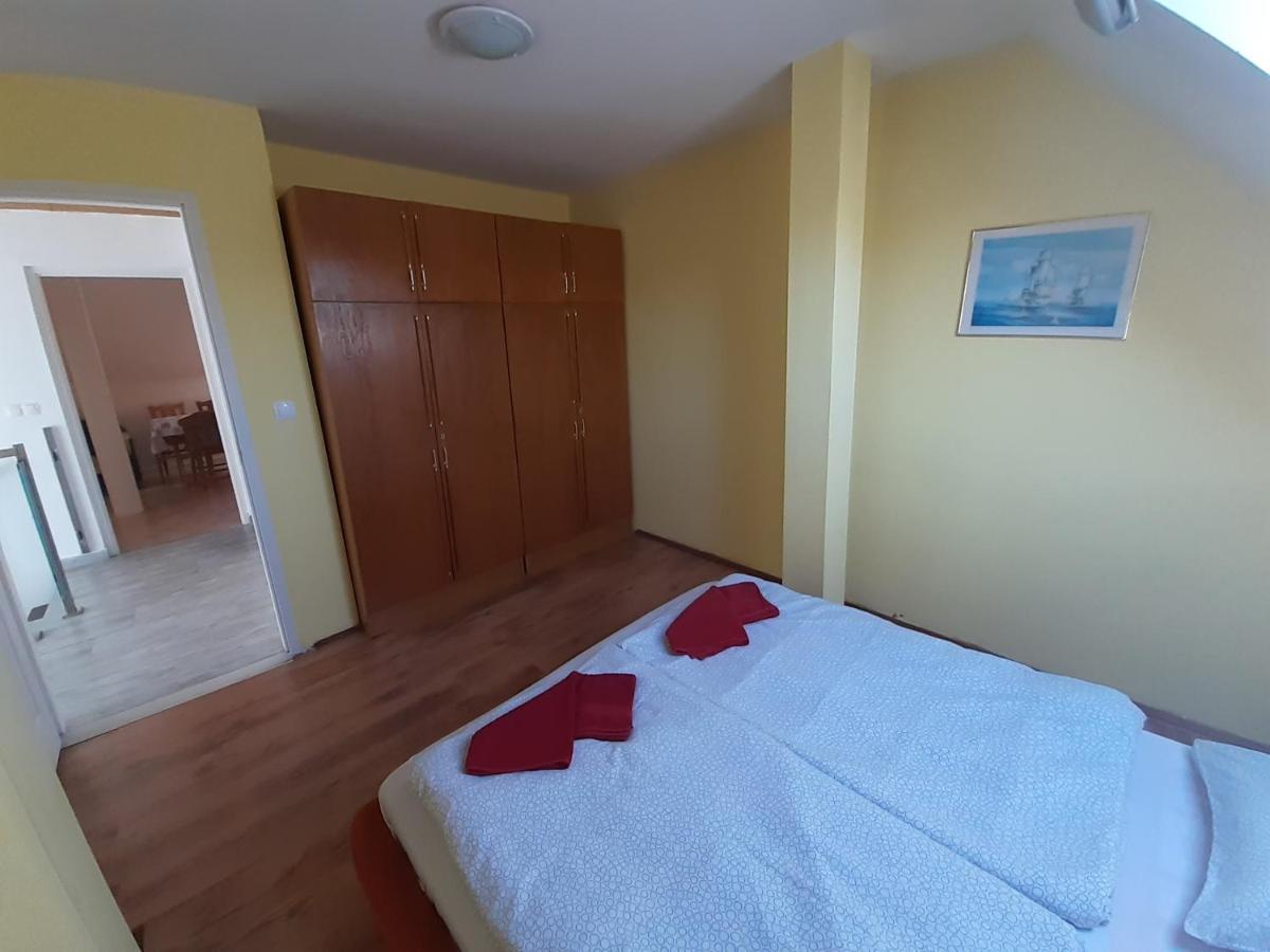 Margareta Apartman - Balatonlelle Εξωτερικό φωτογραφία