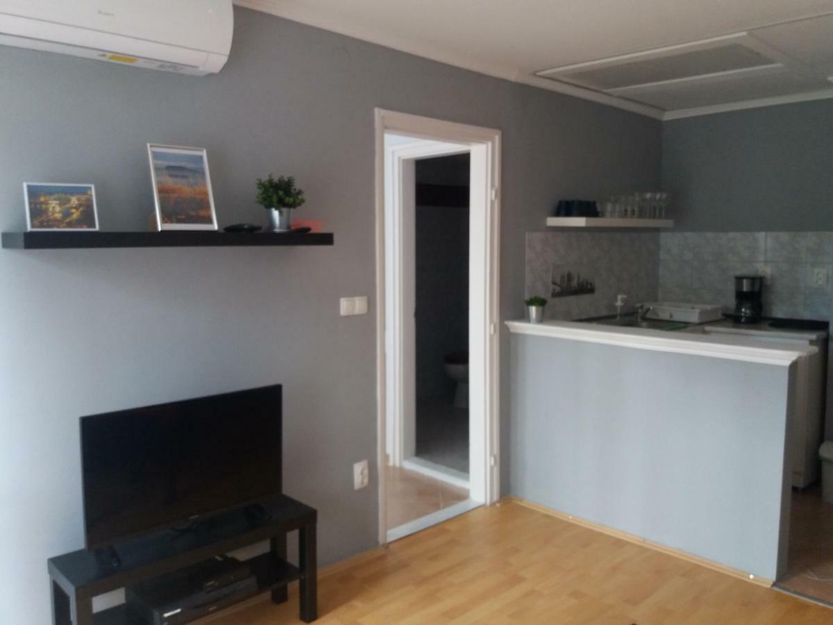 Margareta Apartman - Balatonlelle Εξωτερικό φωτογραφία